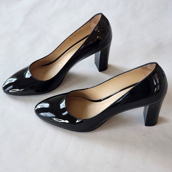 || STUART WEITZMAN || Paton leather pumps, stacked heel, round toe, black - Picture 1 of 8